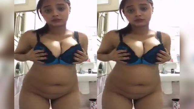 Hot Nri Babe Boobs Pressing Show