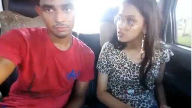 Cute Girl Fucked With BF In Car