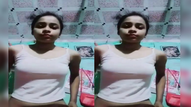 Bengali Cute Girl Showing Pussy