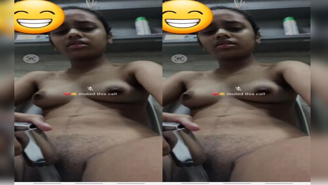 Desi Girl Showing Her Boobs And Pussy