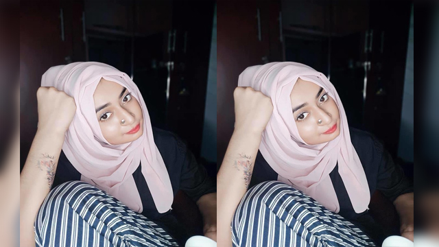 Hijabi babe mms