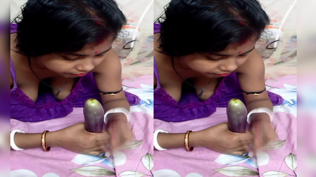 Puja Boudi Shows her Milky Boobs and Masturbating Part1