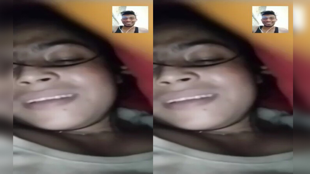 Sexy bangla Girl Showing Pussy