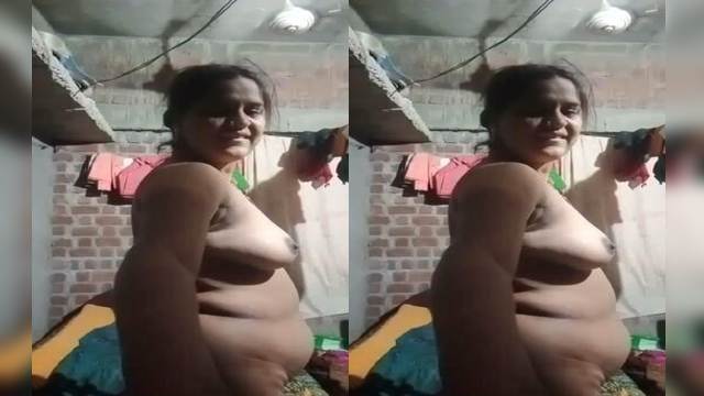 Desi Bhabhi Blowjob and Fucked In Doggy Style Part5