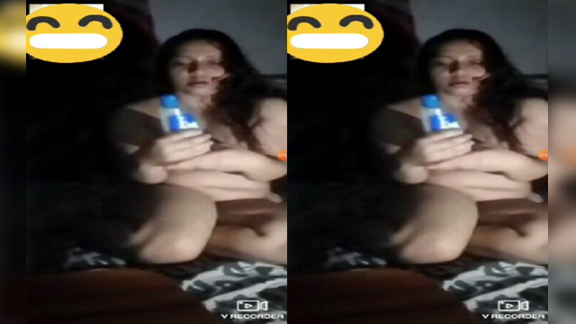 Bangladeshi Horny Girl Masturbating
