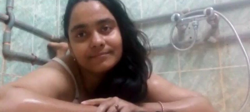 Bangladeshi Unsatisfied Bhabi Fingering Moaning Part2