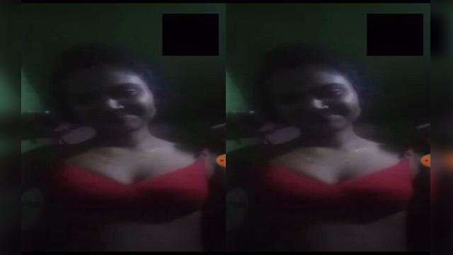 Bd Girl Showing boobs