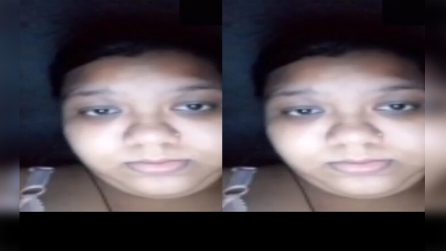 Bhabi Showing And Fingering